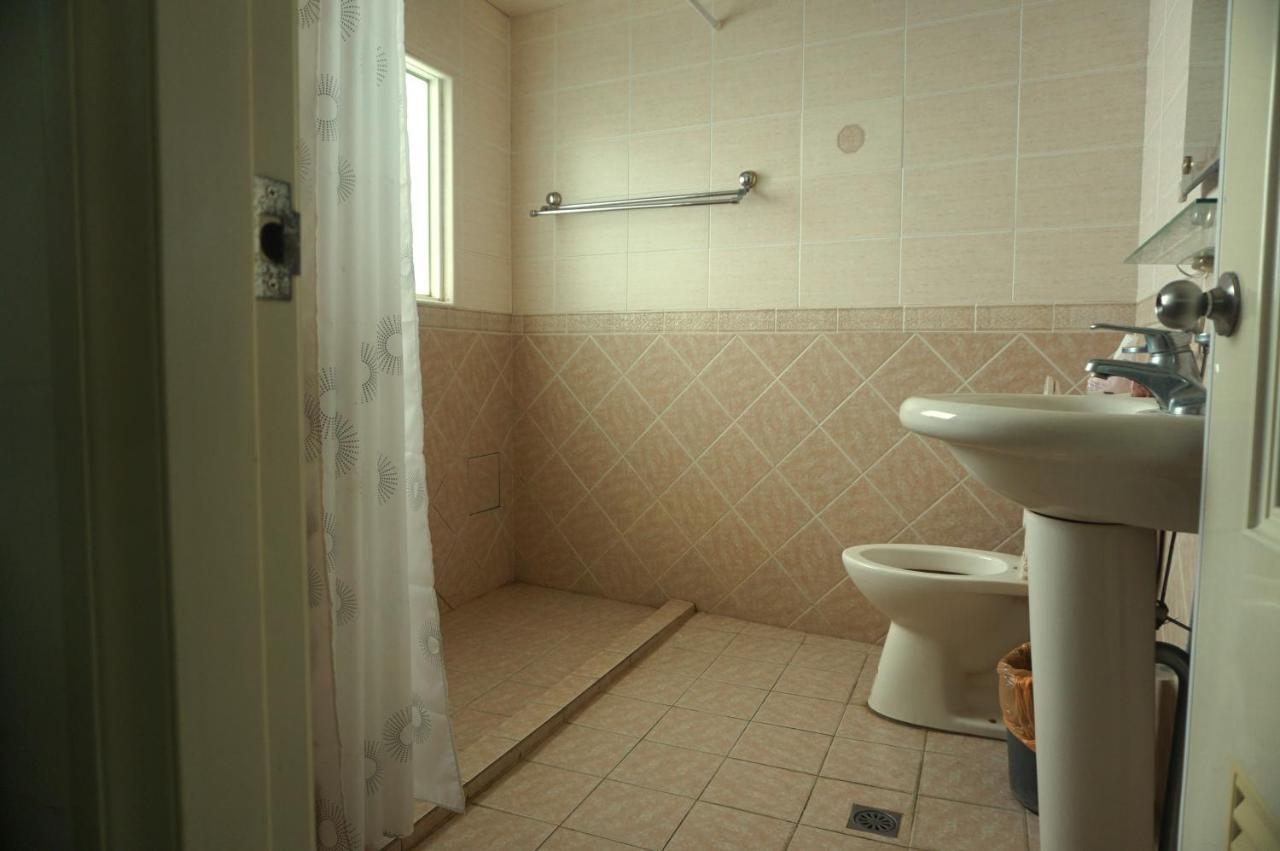 Yilan Hua Bin Hotel מראה חיצוני תמונה