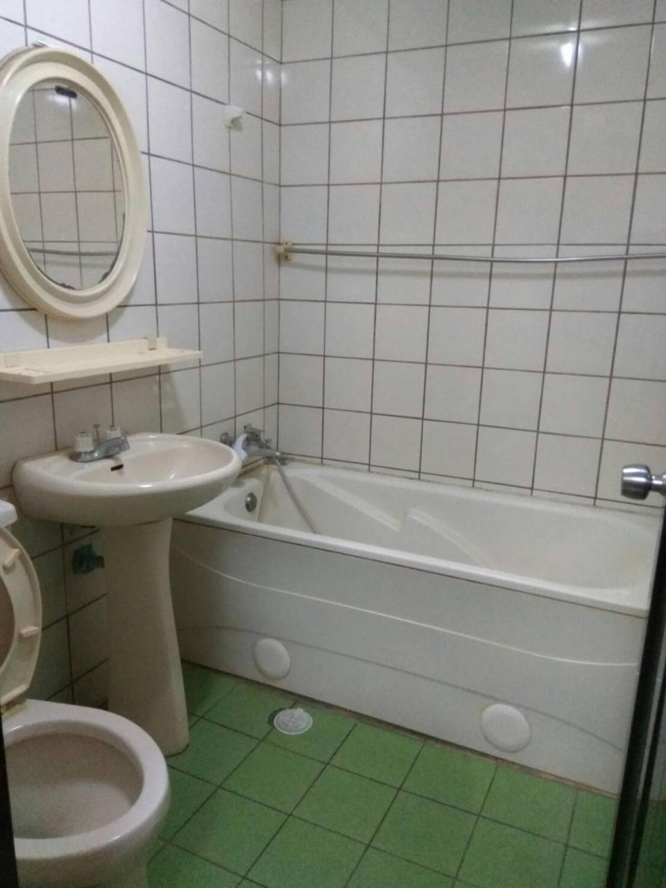 Yilan Hua Bin Hotel מראה חיצוני תמונה